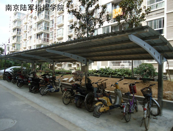 2011年10月南京陸軍指揮學(xué)院