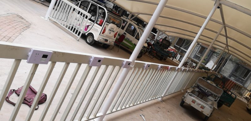 電動(dòng)汽車充電樁